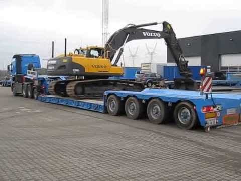 Rampas hidráulicas desplegadas en cama baja
