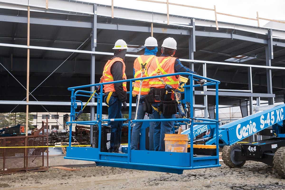 Manlift y plataformas de elevación en acción