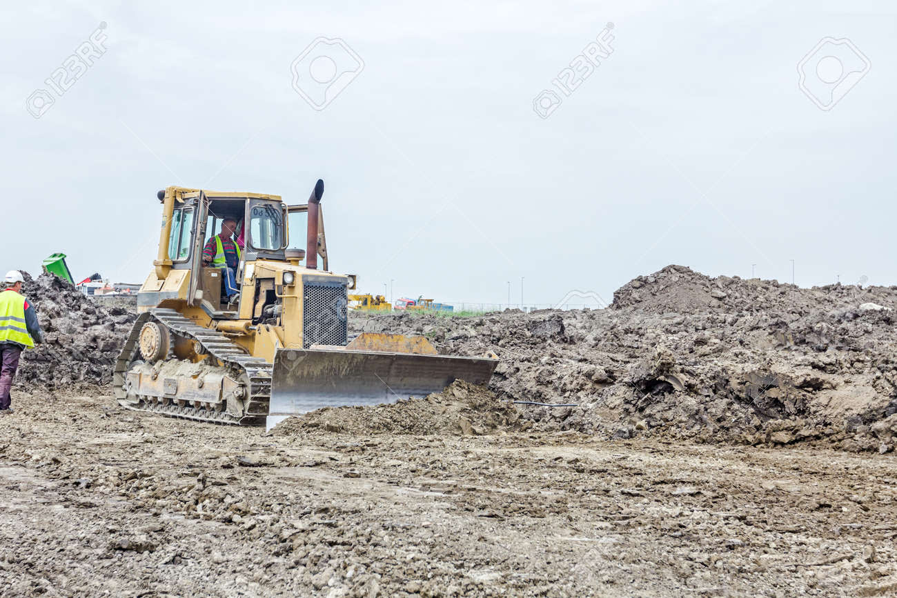 Interior cabina bulldozer Caterpillar con joystick